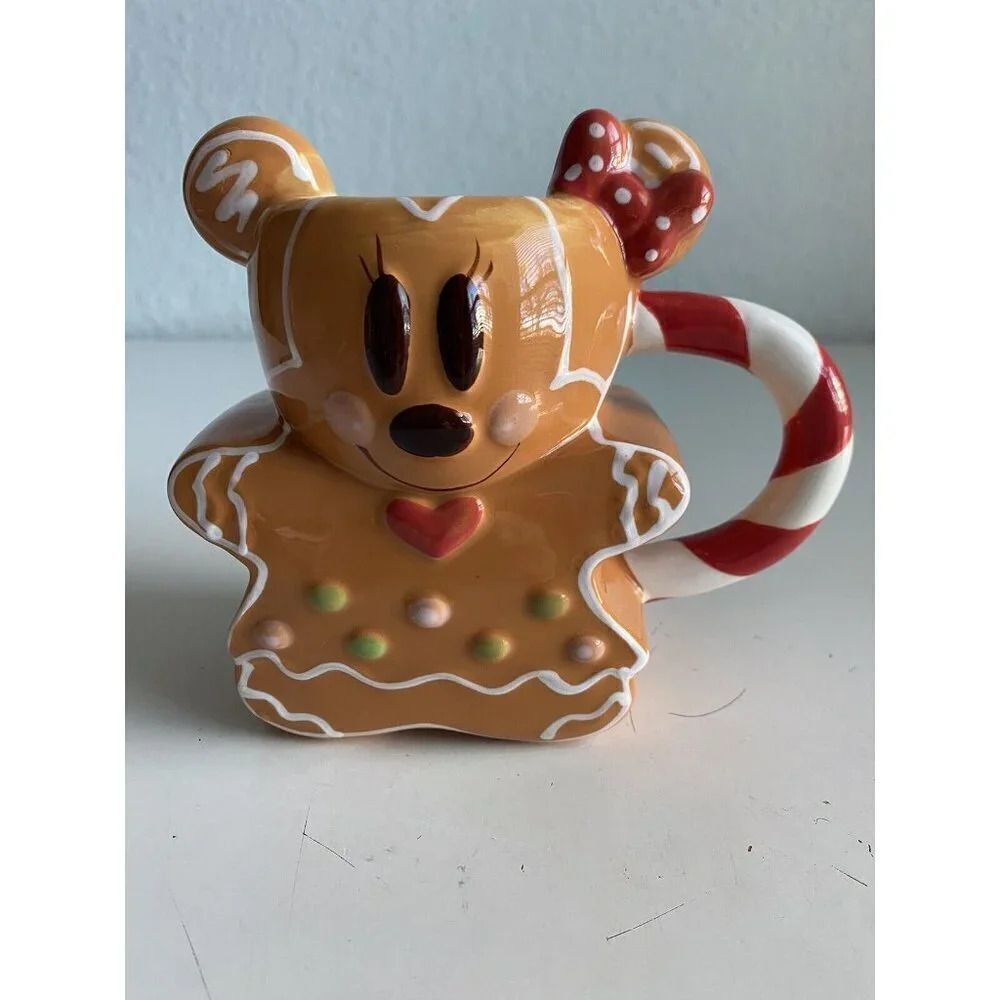 Disney Gingerbread Minnie Mouse With Candy Cane Handle Ceramic‎ Hand Painted Mug